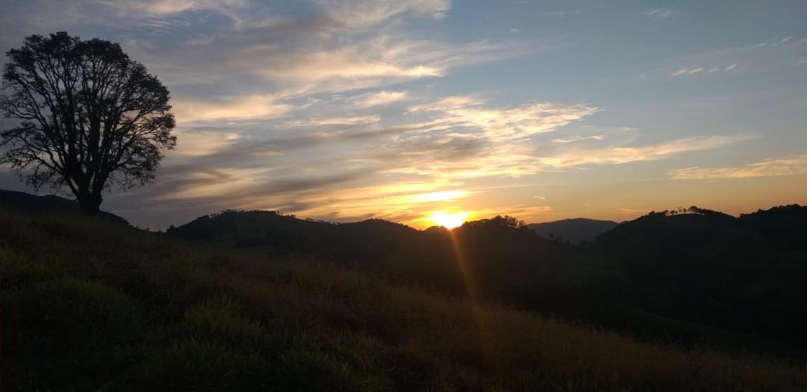 Chales Terras Altas Gonçalves Екстериор снимка